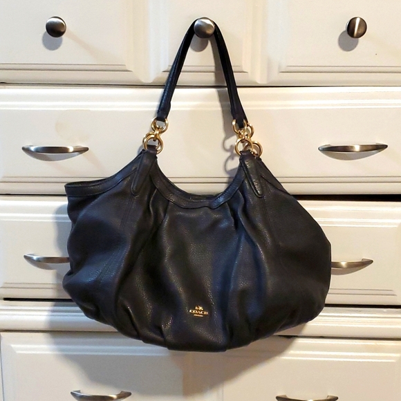 Coach Handbags - Coach Hobo bag